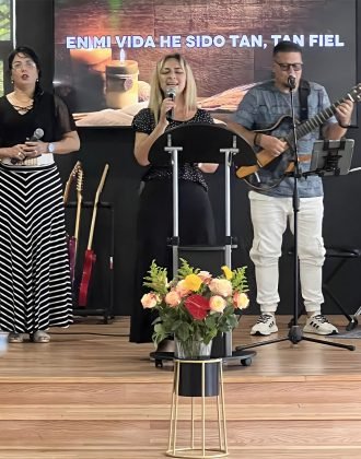 iglesia reformada westwood stage